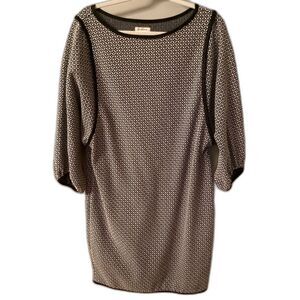MAX STUDIO SIZE XL BLACK AND WHITE DOUBLE KNIT 3/4 SLEEVE SHIFT DRESS